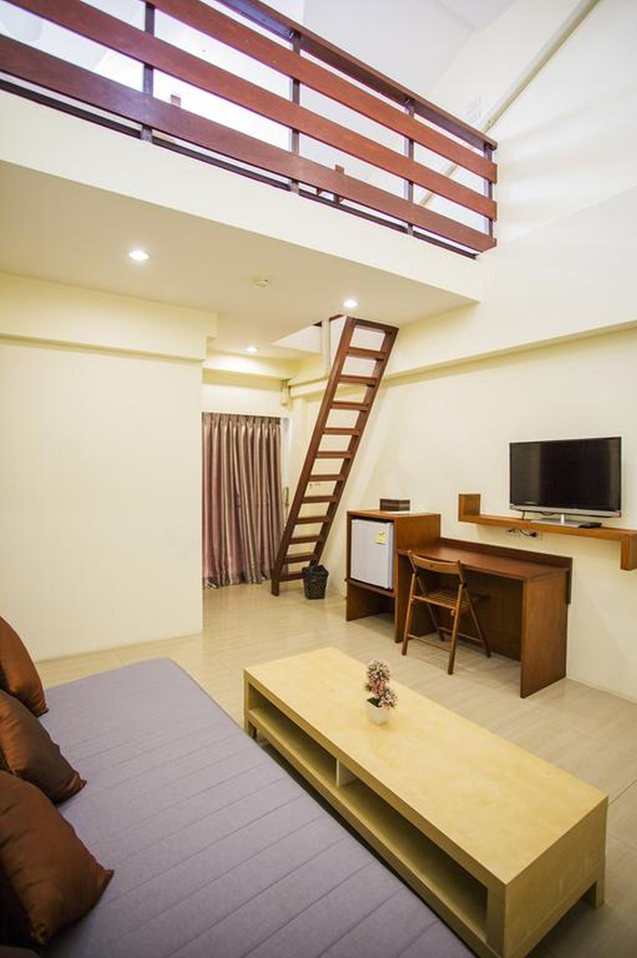 The Loft Penginapan 3*