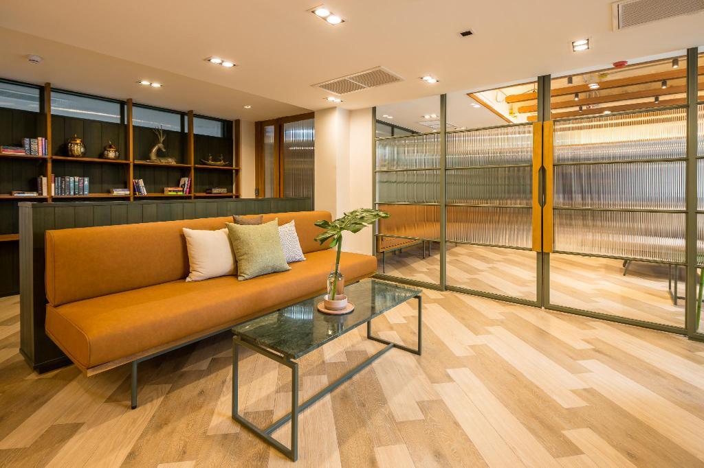 Craftsman Khách sạn 4*