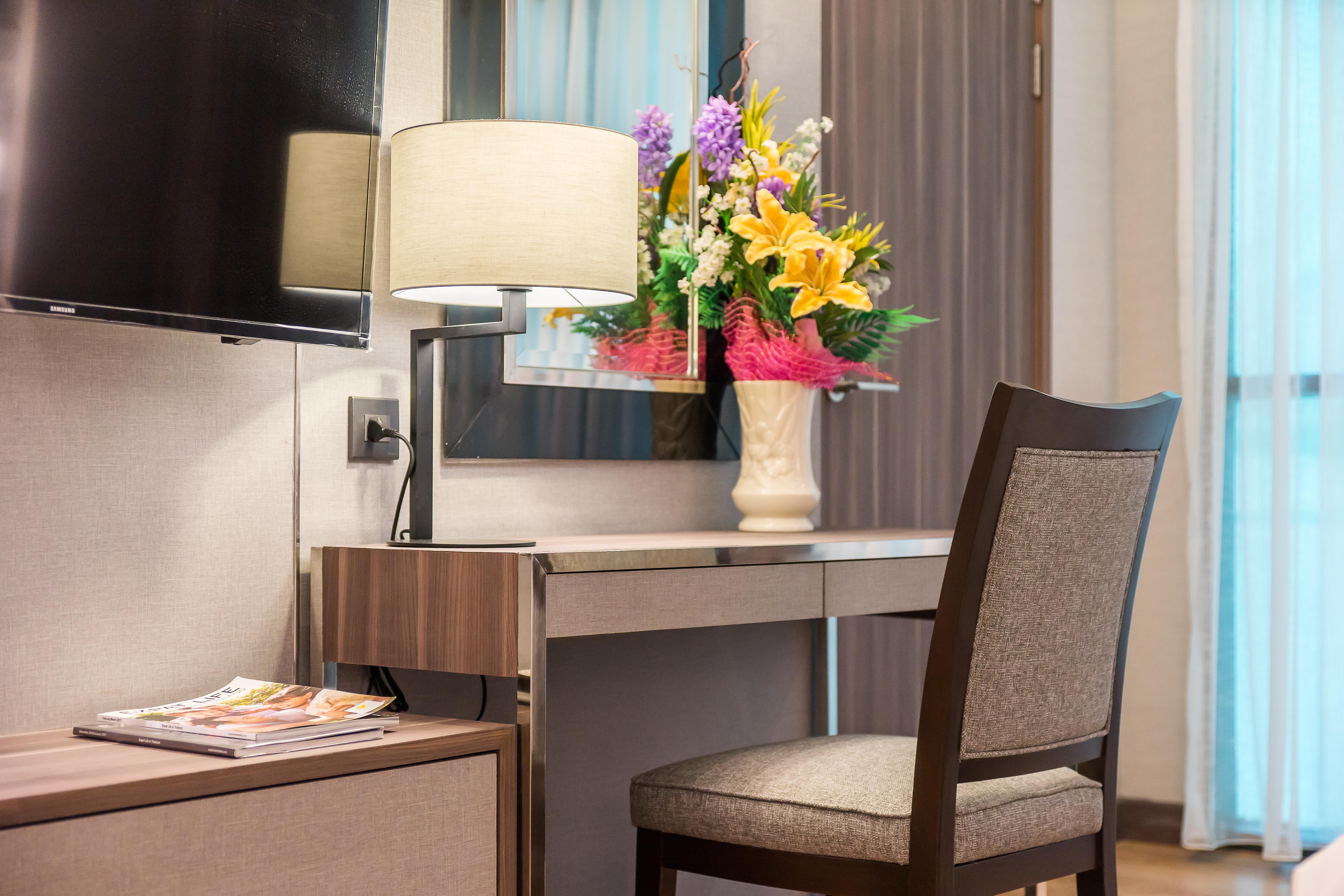 Khách sạn Citrus Sukhumvit 6 By Compass Hospitality