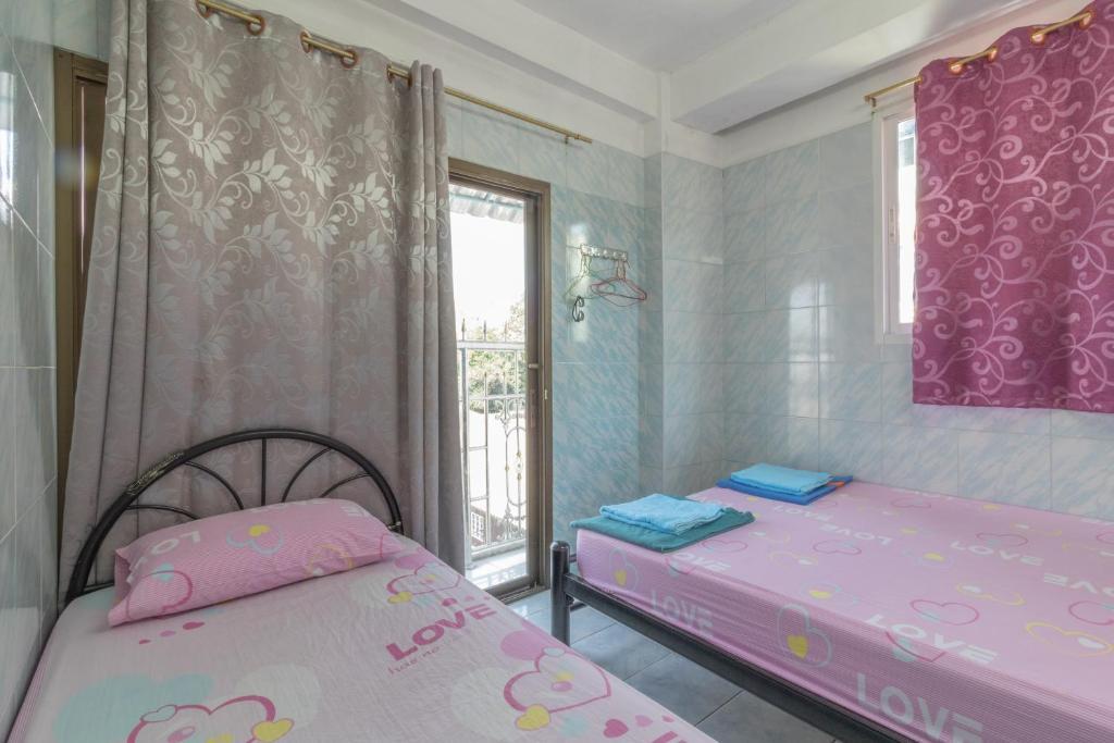 New Khách sạn 2*