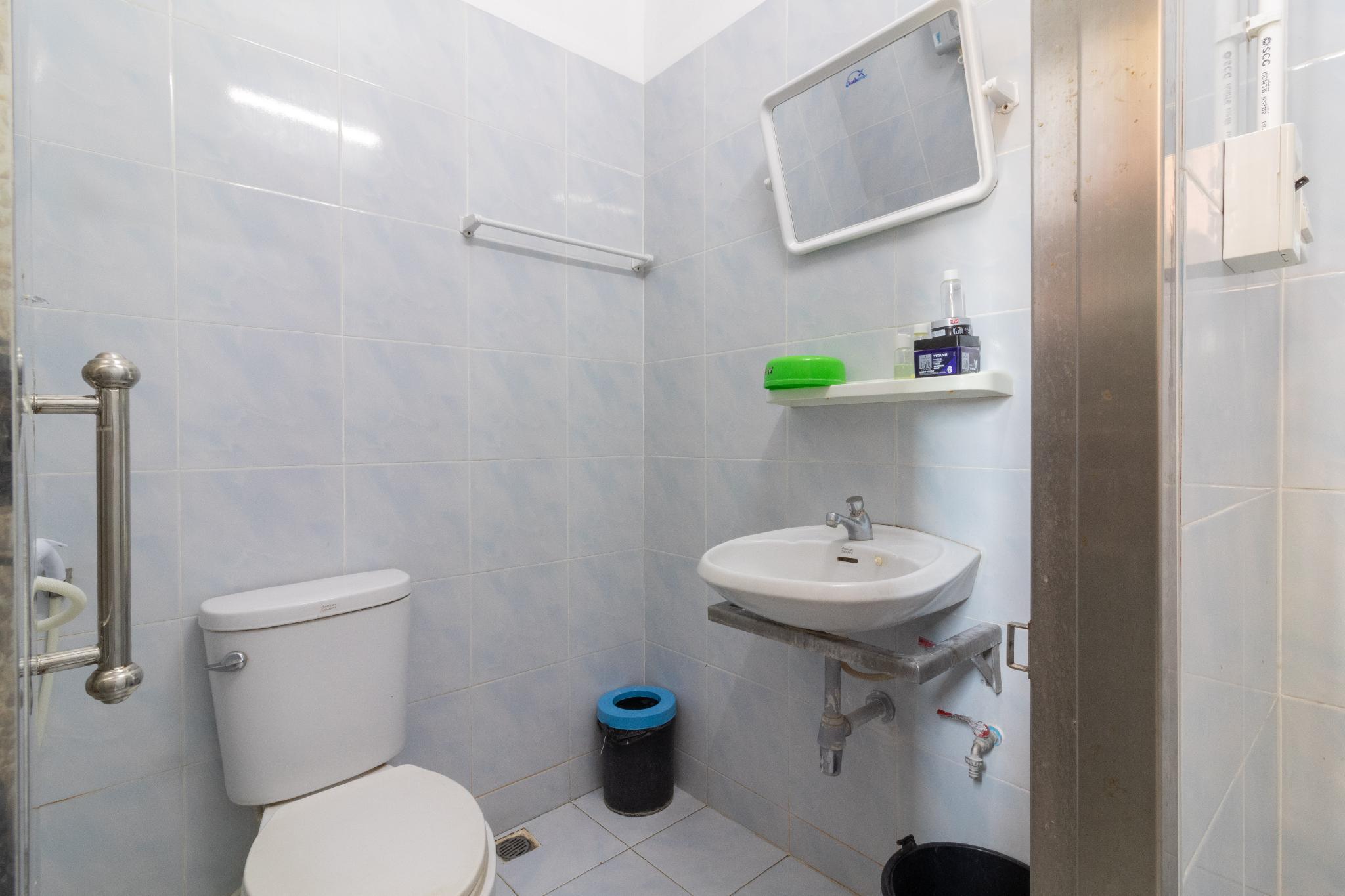 New Khách sạn 2*