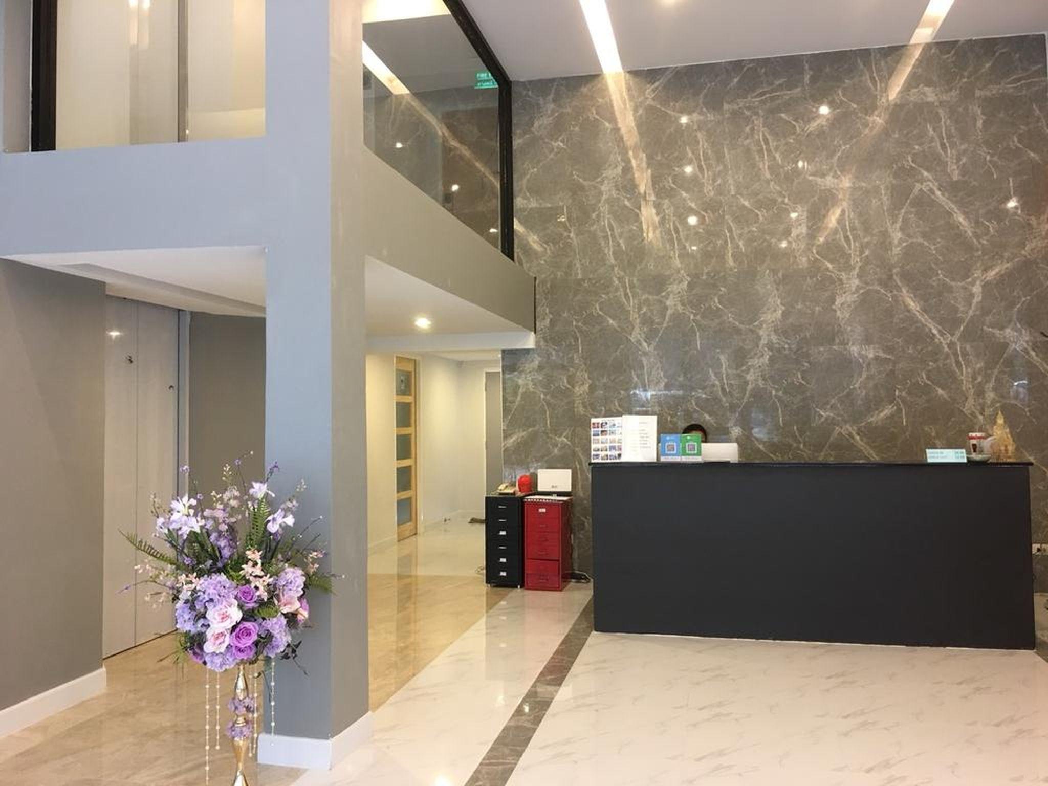 Metro Hotel 3*
