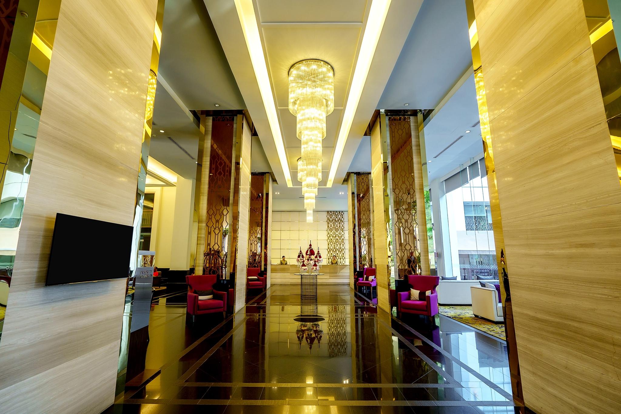 Grande Centre Point Ploenchit - Sha Hotel 5*
