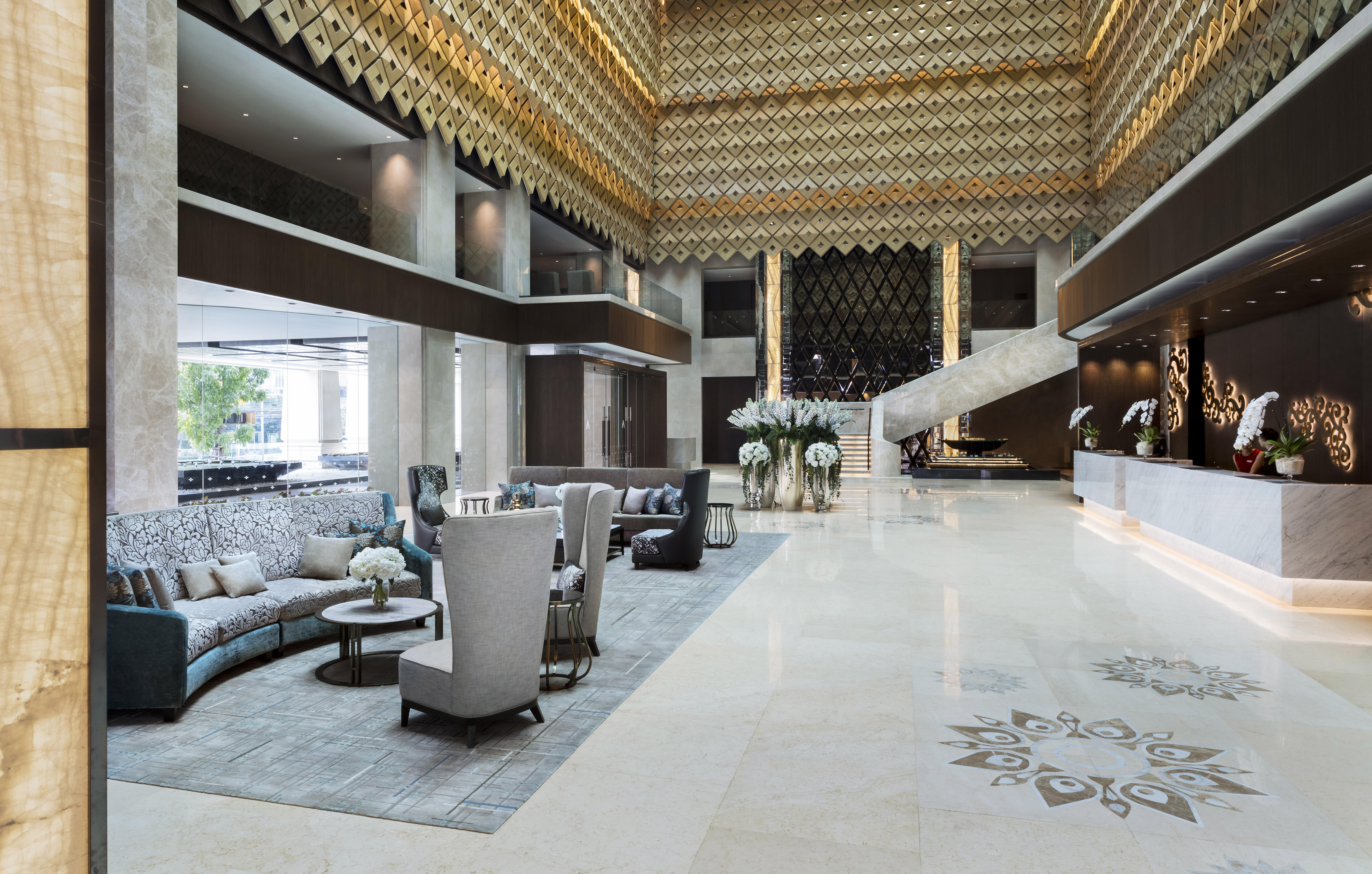 Hotell Lancaster 5*