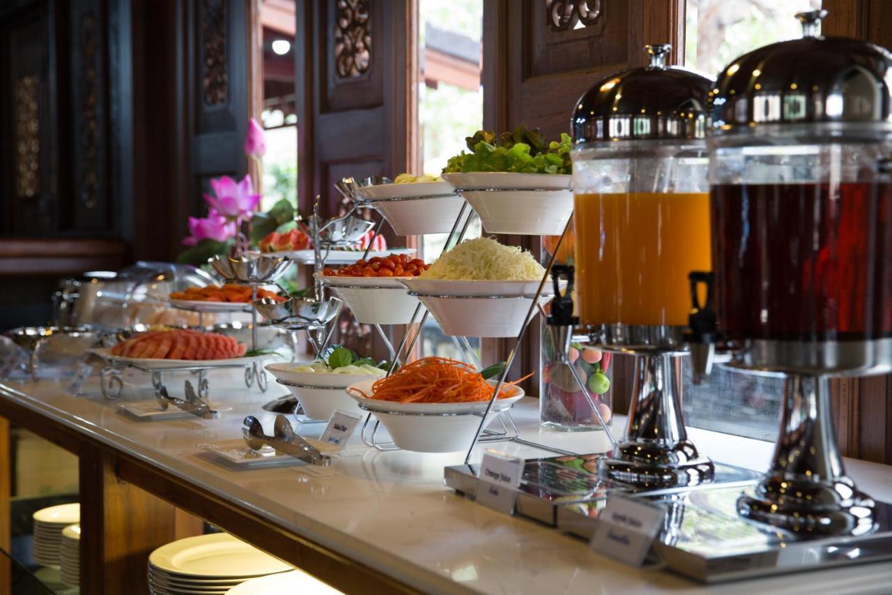 True Siam Rangnam - Sha Extra Certified Hotel 4*