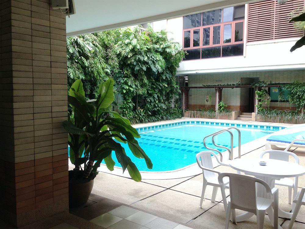 P.t. Court Hotell