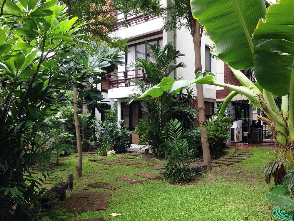 P.t. Court Hotell 3*
