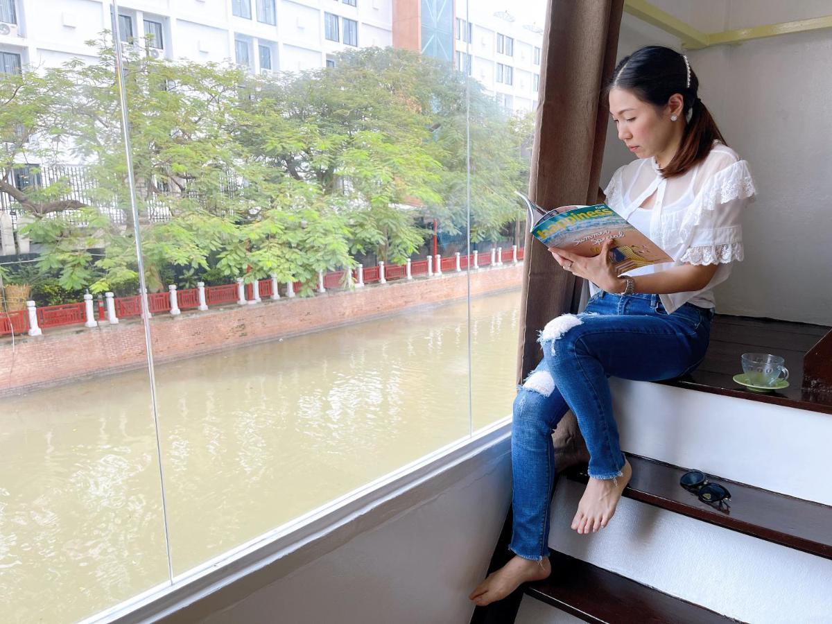 Lively And Cozy Canal House ,entire House * Banguecoque