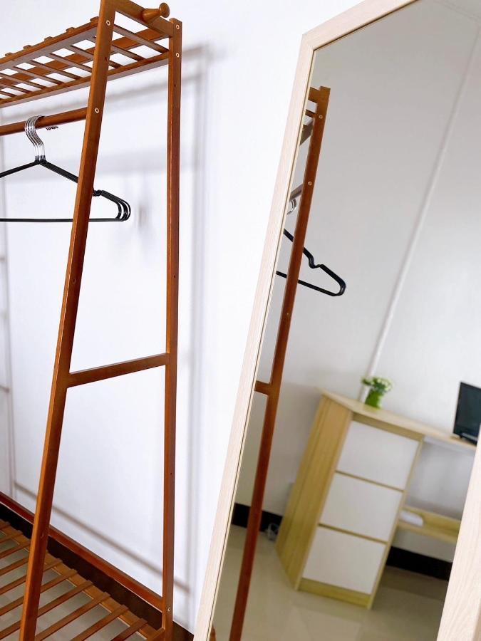 32sqm 1000x500wifi Workplace Long Apartment Bangkok