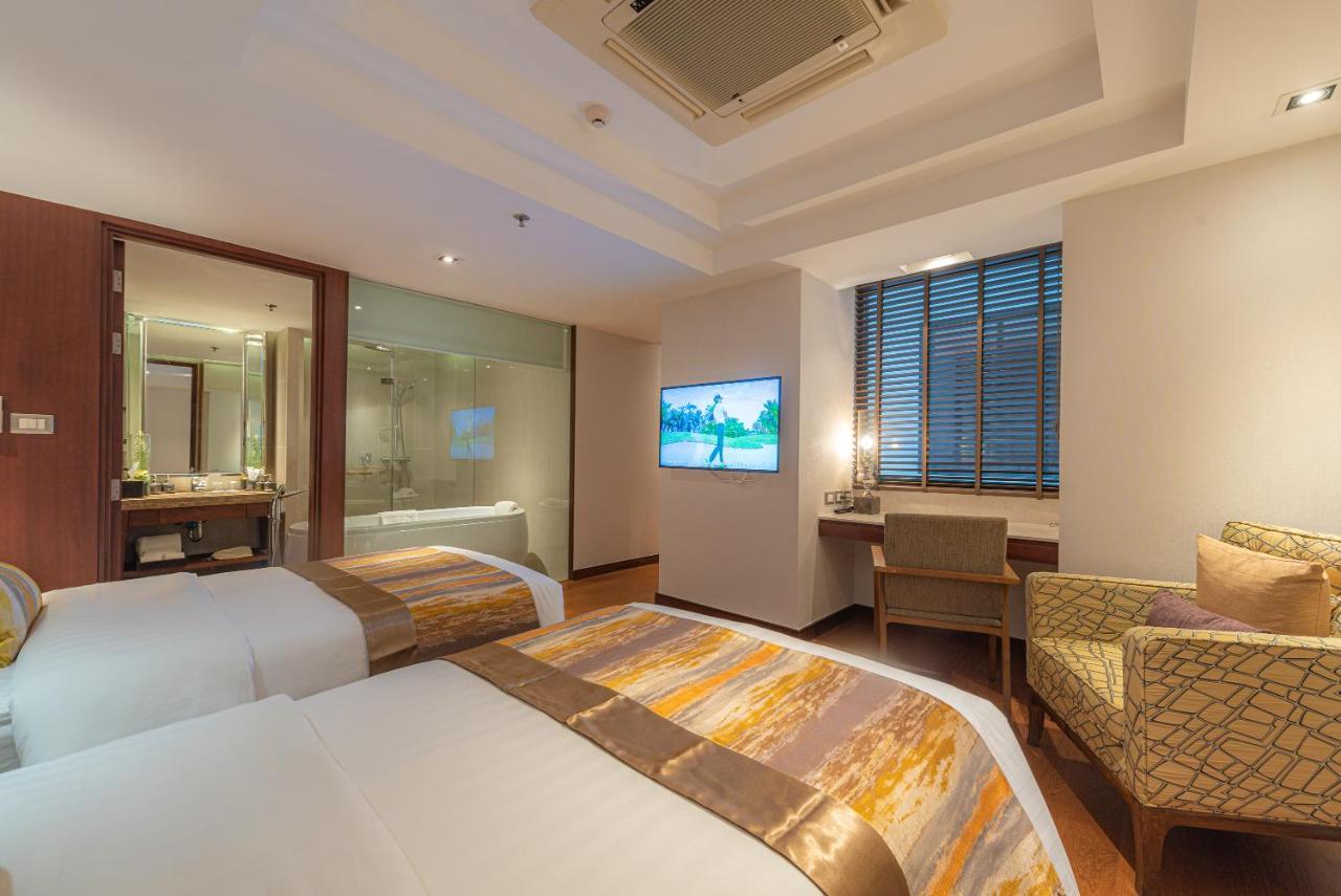 Summit Windmill Golf At Suvarnabhumi 5*