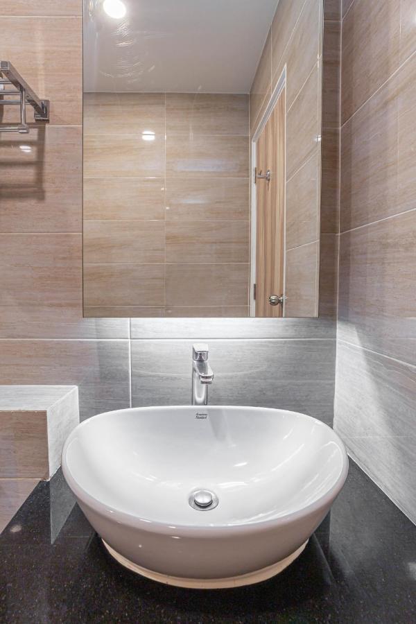 Leela Orchid Hotell