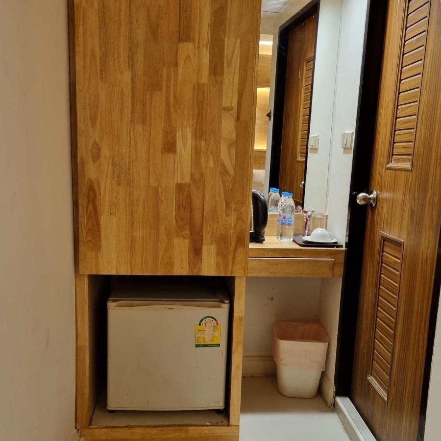Cozi Hotel, Khách sạn 3*