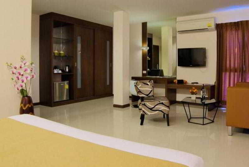 Hotell Grand Alpine Bangkok