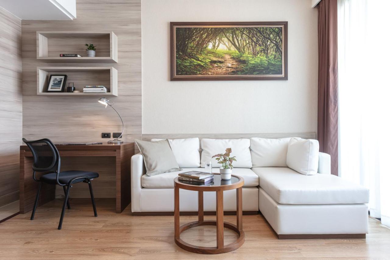 Adelphi Forty-nine 4* Banguecoque
