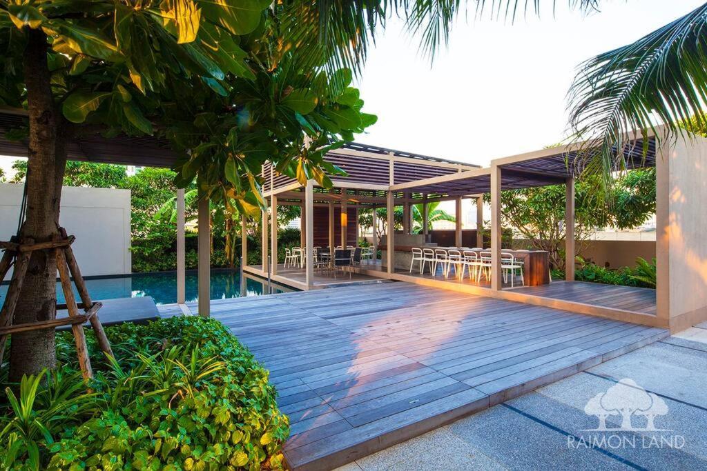 The River Luxury Two Bedrooms Apartment *