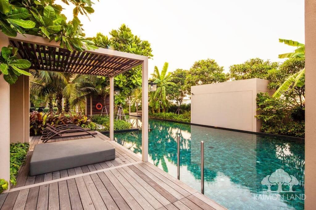 The River Luxury Two Bedrooms Apartment