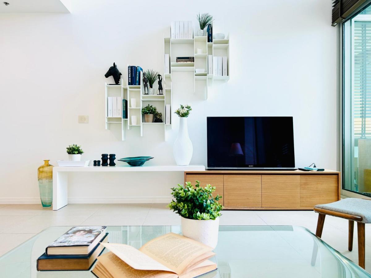 Apartment The River Luxury Two Bedrooms Bangkok