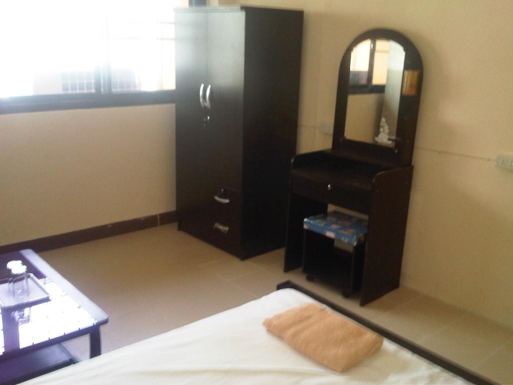 Rumah tetamu Lee House *