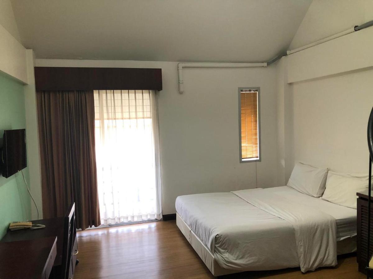 Floral Shire Suvarnabhumi Airport - Sha Extra 3*