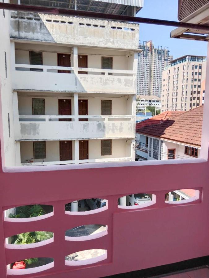 Apartment Free 1 Set Breakfast If Book 48h Before Check In Time1 No Dog Pls No Breakfast On Sunday 10min Taxi Airport Train 2min Walk 7-11 *