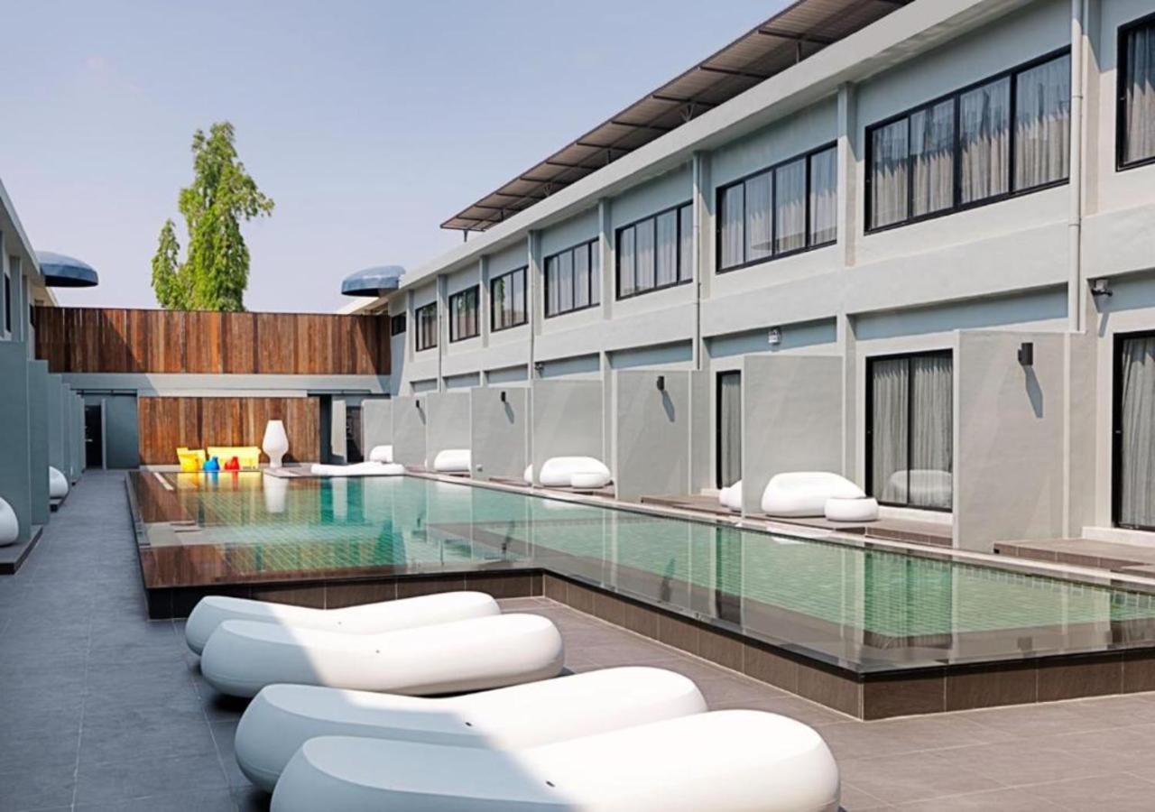 S Ratchada Leisure Hotel