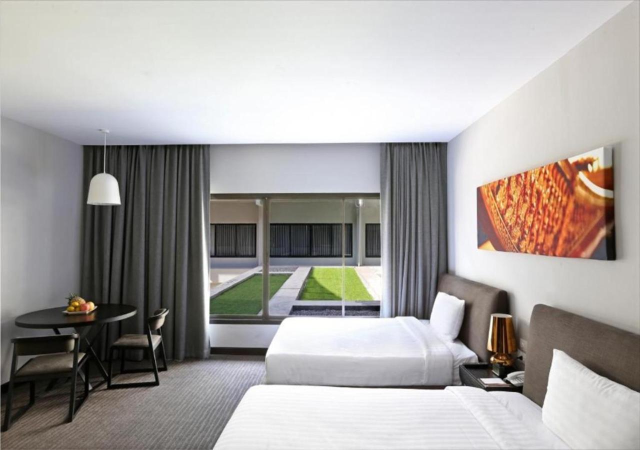 S Ratchada Leisure Hotel 5*