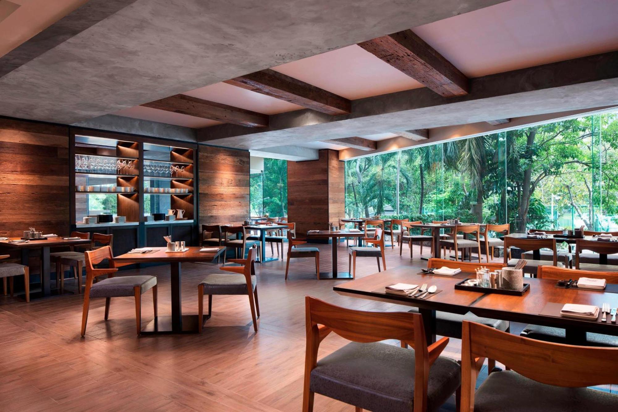 Hotel Marriott Marquis Queens Park - Sha Extra