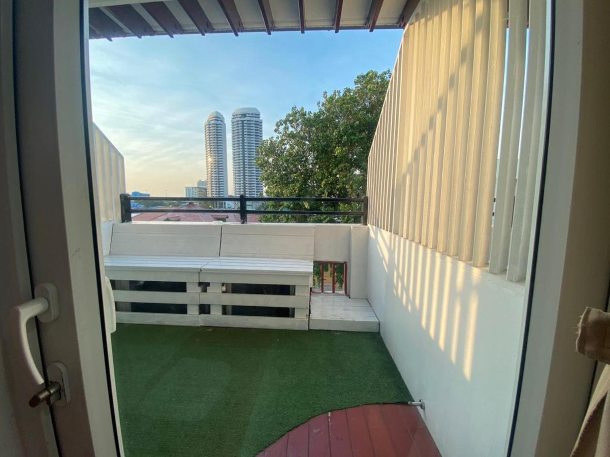 Khaosan Art - Sha Certified Bangkok