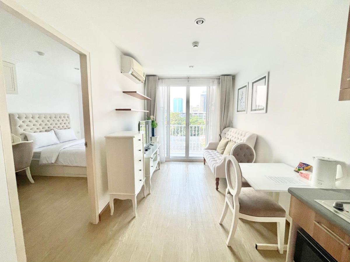 Apartamento Town Sukhumvit 71 Banguecoque