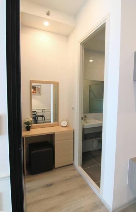 New Condo, Hi-speed Wi-fi, Gym Pool, Near Lam Sali Mrt Appartement *