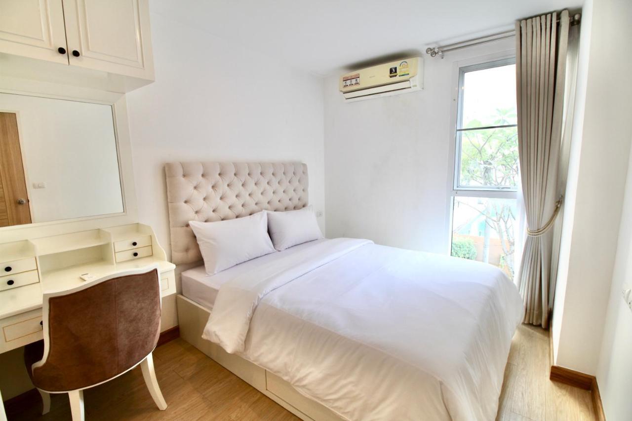 Town Sukhumvit 71 Apartamento
