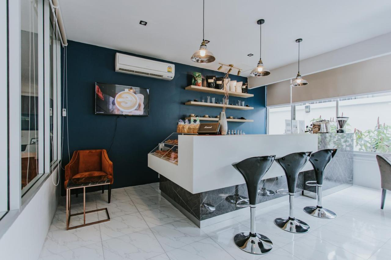 D Varee Montara Thonglor 25