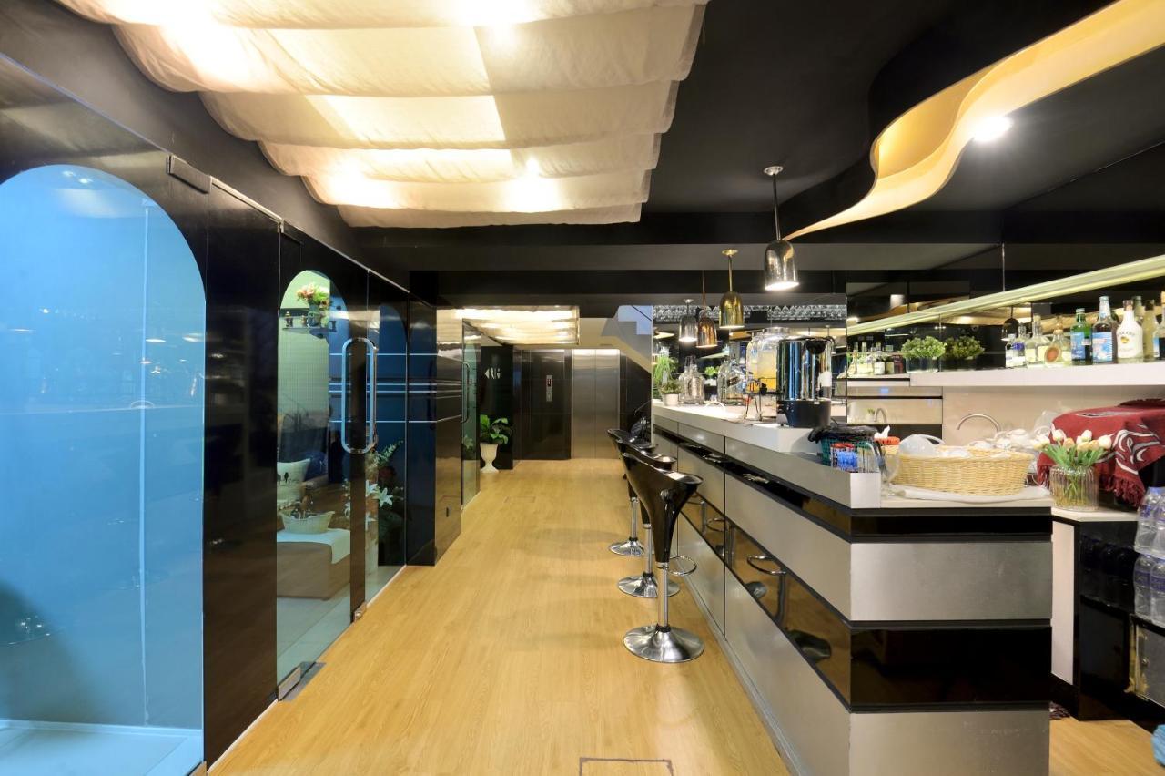 De Lux Hotell