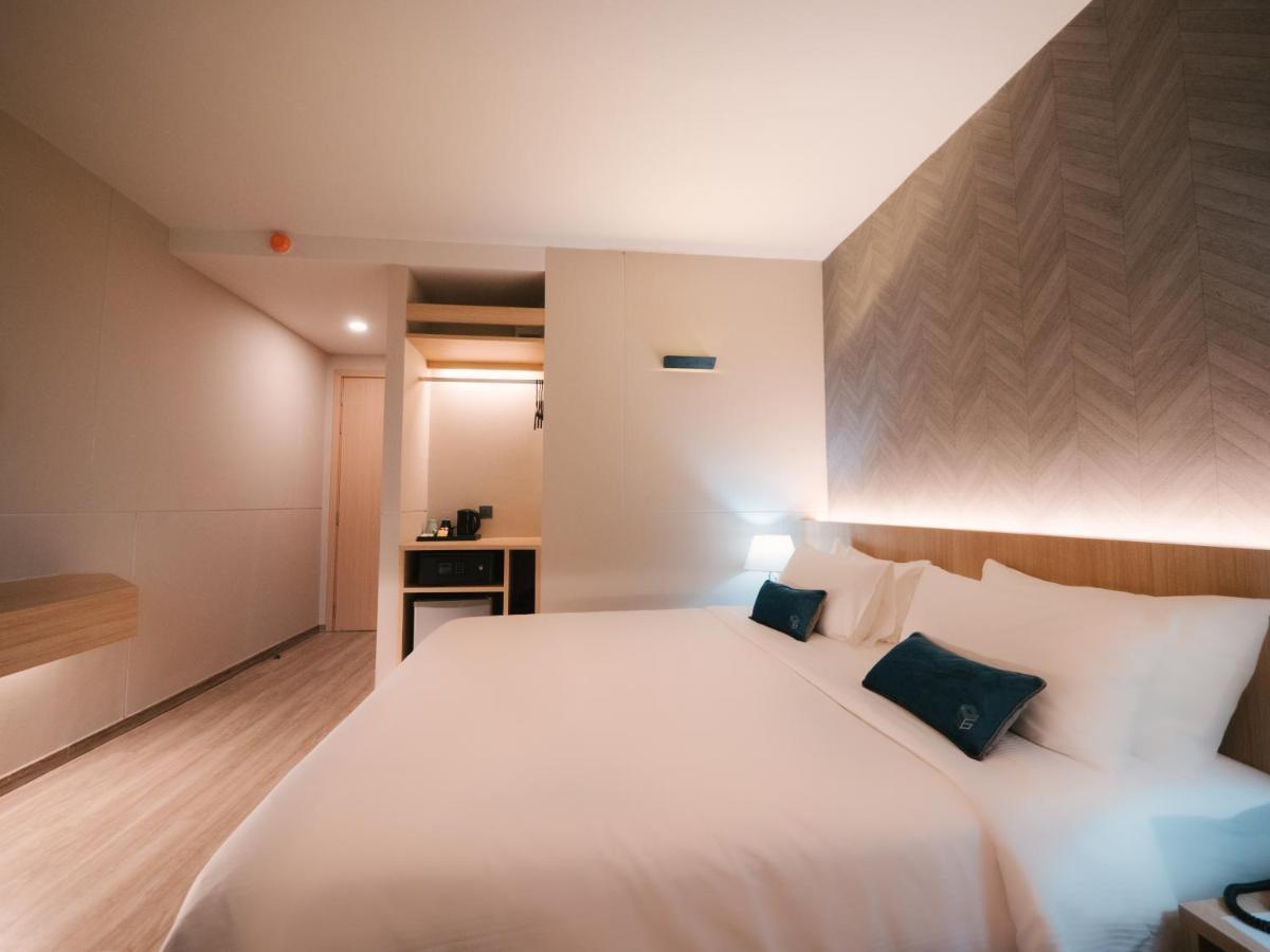Hotel 56