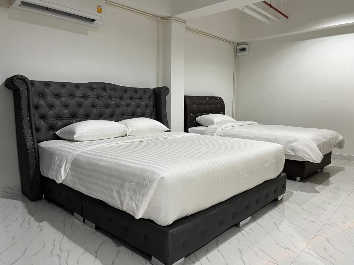 Hotel Mall 3*