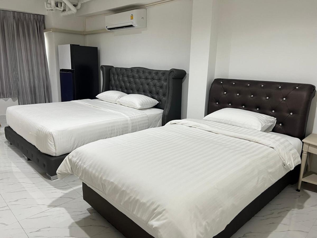 Mall Hotel