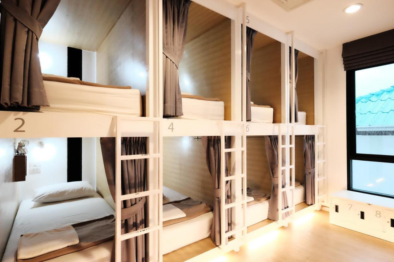 Wayha Don Mueang Airport Hostel