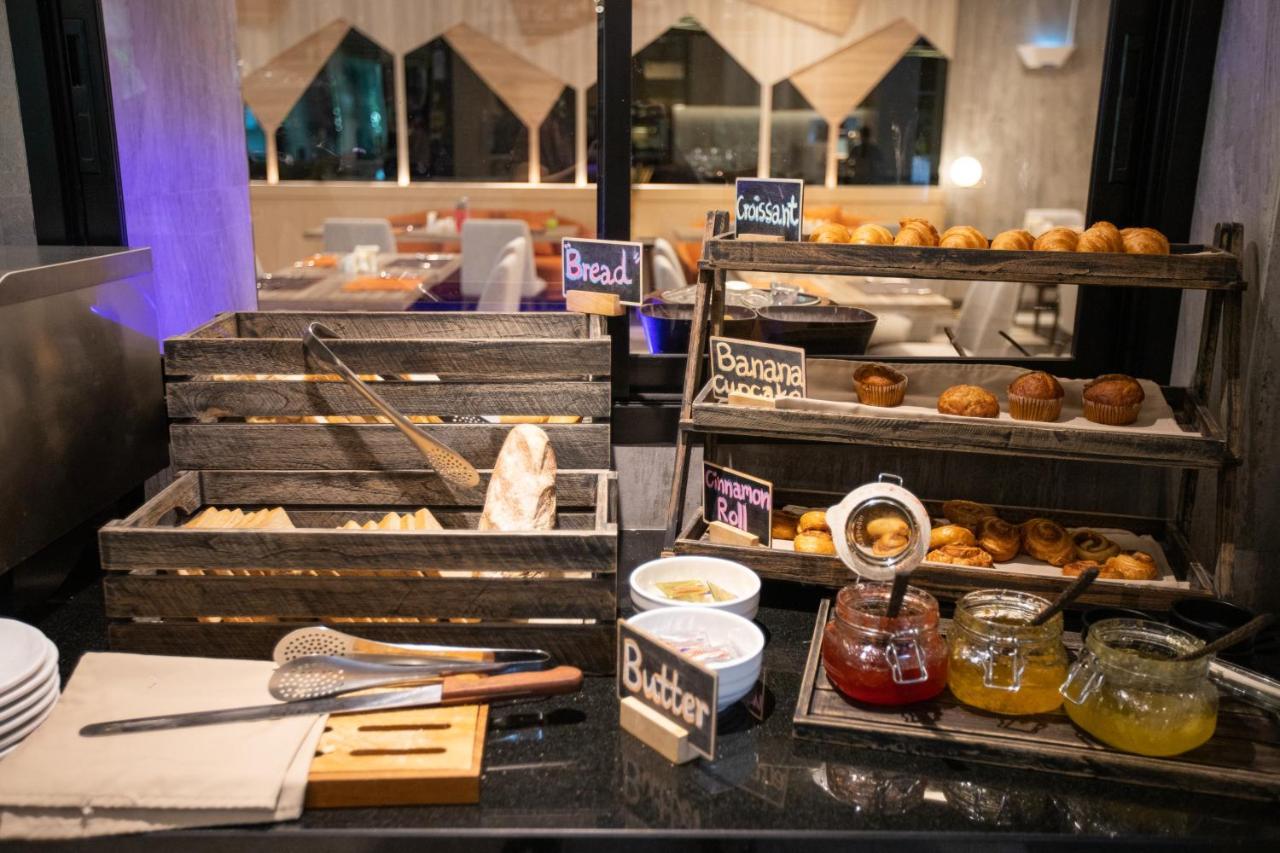Hotel Parkroyal 4*