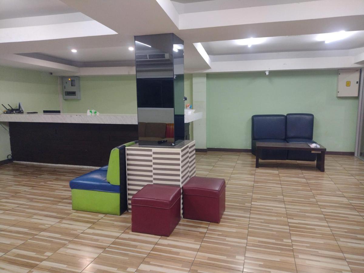 Friendly - Dmk Airport เฟรนด์ลี่ ดอนเมือง Hostel *