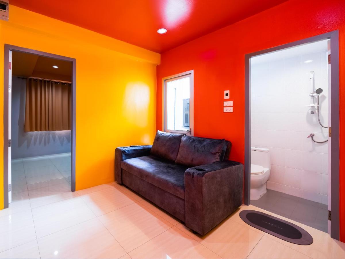 Oh - Khaosan Hostel