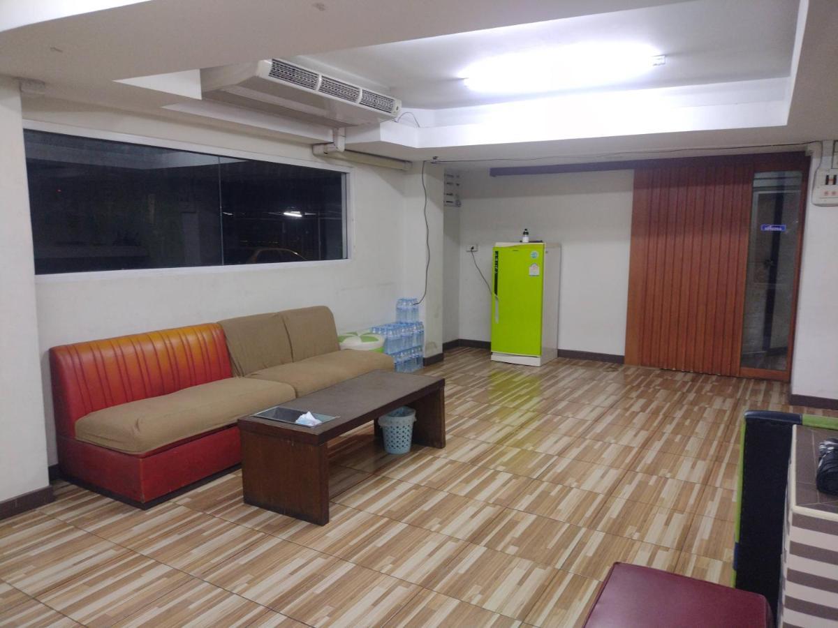 Hostel Friendly - Dmk Airport เฟรนด์ลี่ ดอนเมือง *