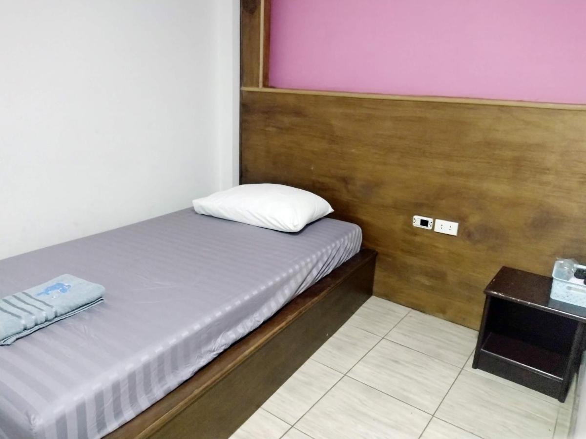 Friendly - Dmk Airport เฟรนด์ลี่ ดอนเมือง Hostel Bangkok