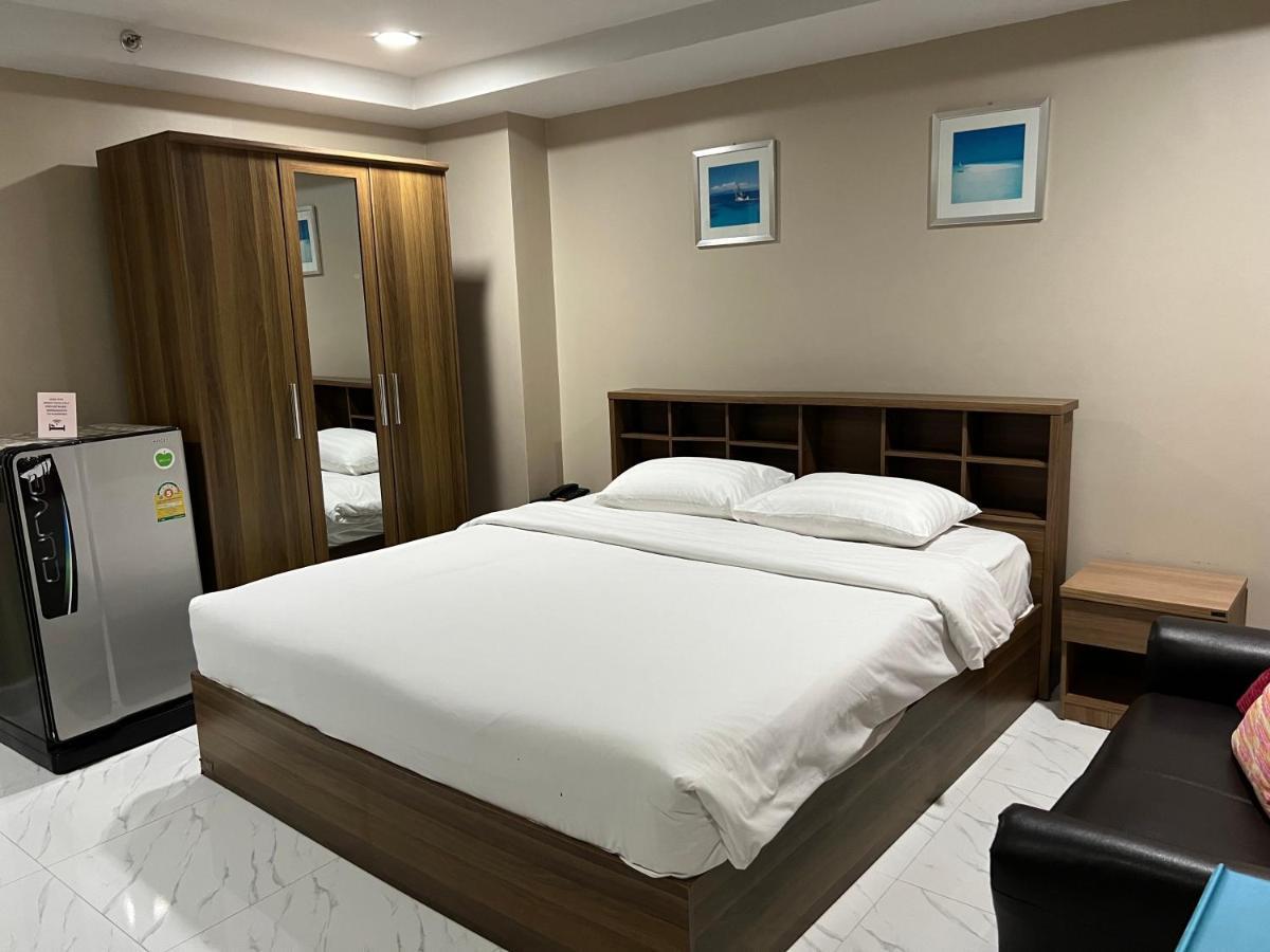 Hotel Mall 3*