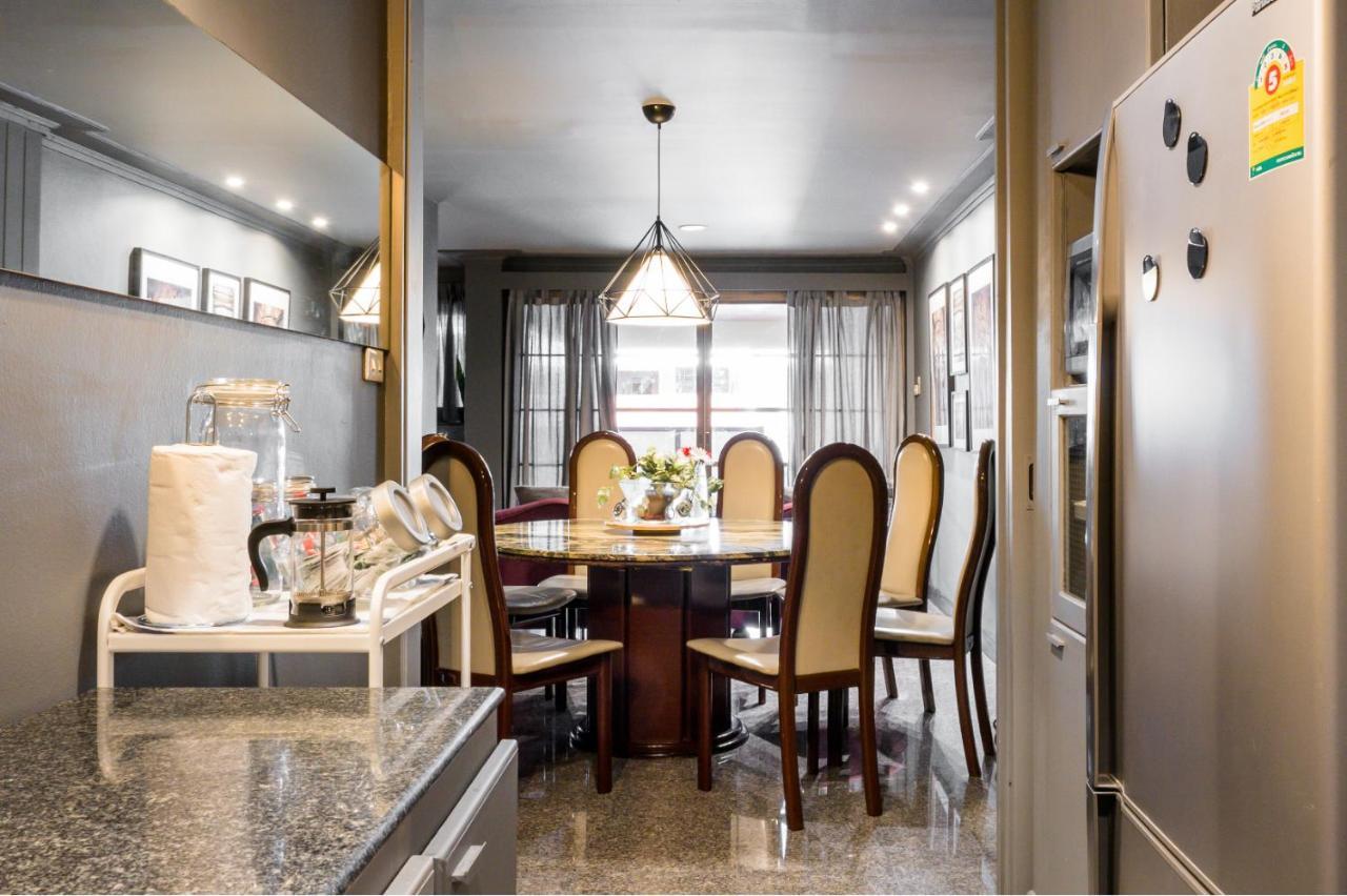 Laid Back Living In A Retro Chic Retreat Leilighet