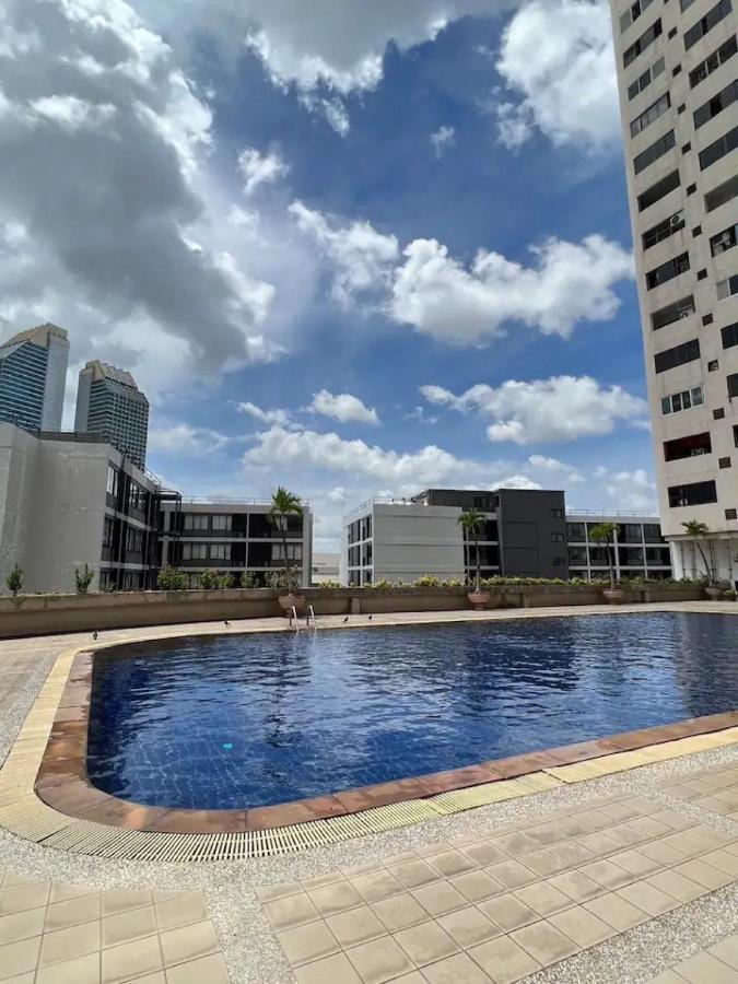 3 Bedroom Panoramic Penthouse With Kitchen Pangsapuri *