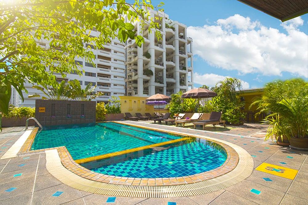Woraburi Sukhumvit Hotell