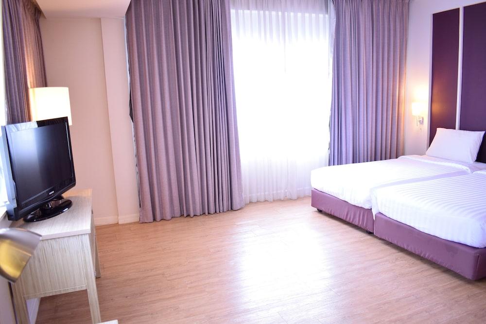 Trang Hotel,