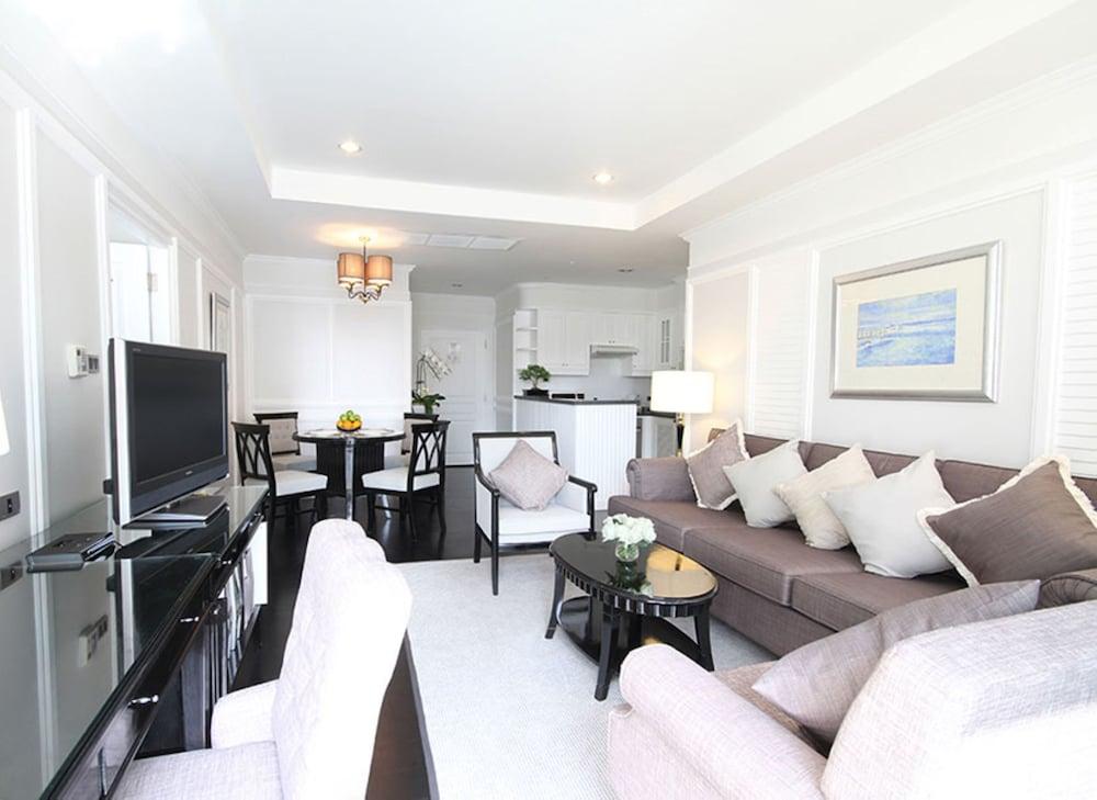 Hotel Cape House Langsuan 5*