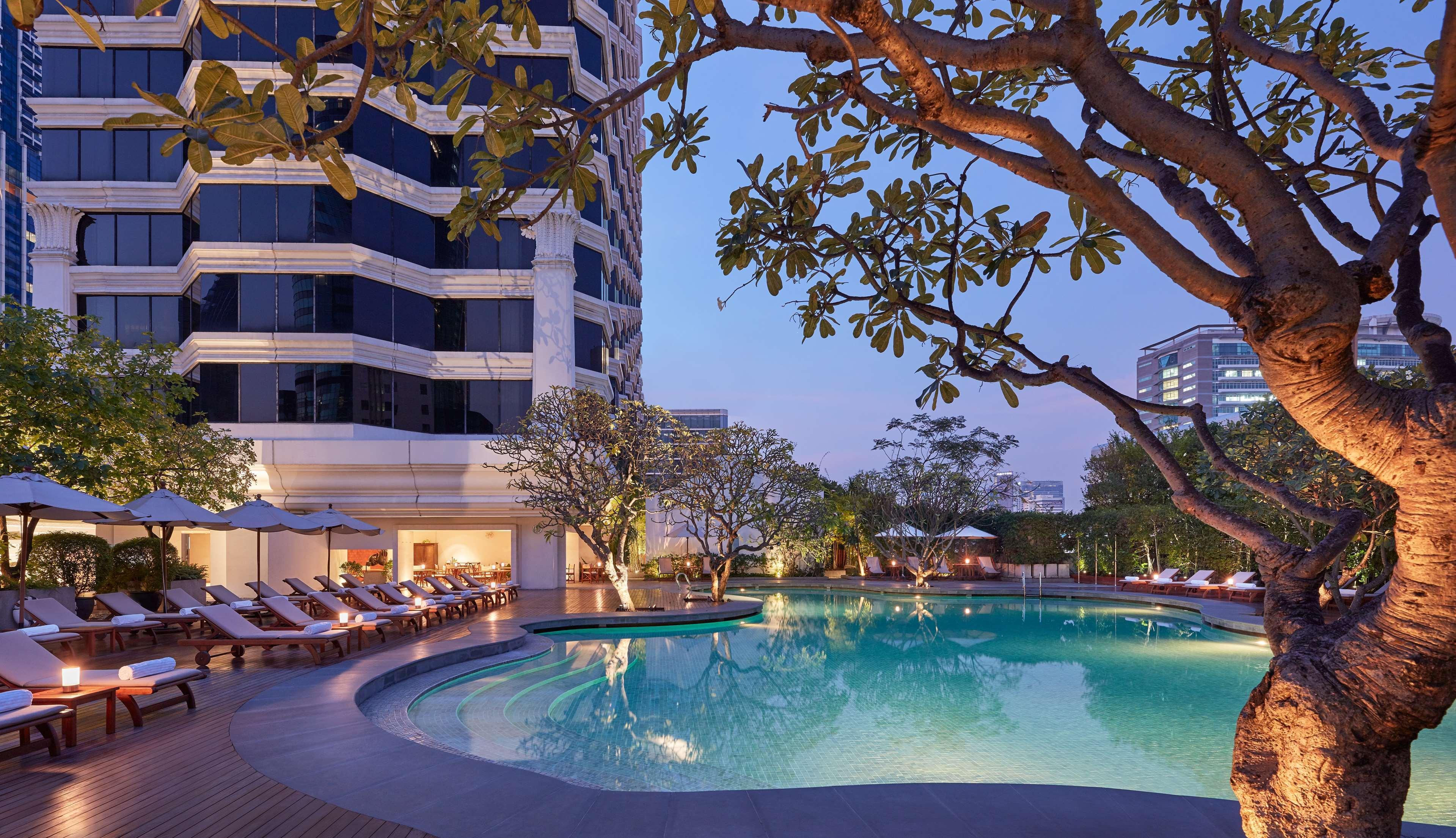 Grand Hyatt Erawan Khách sạn 5*