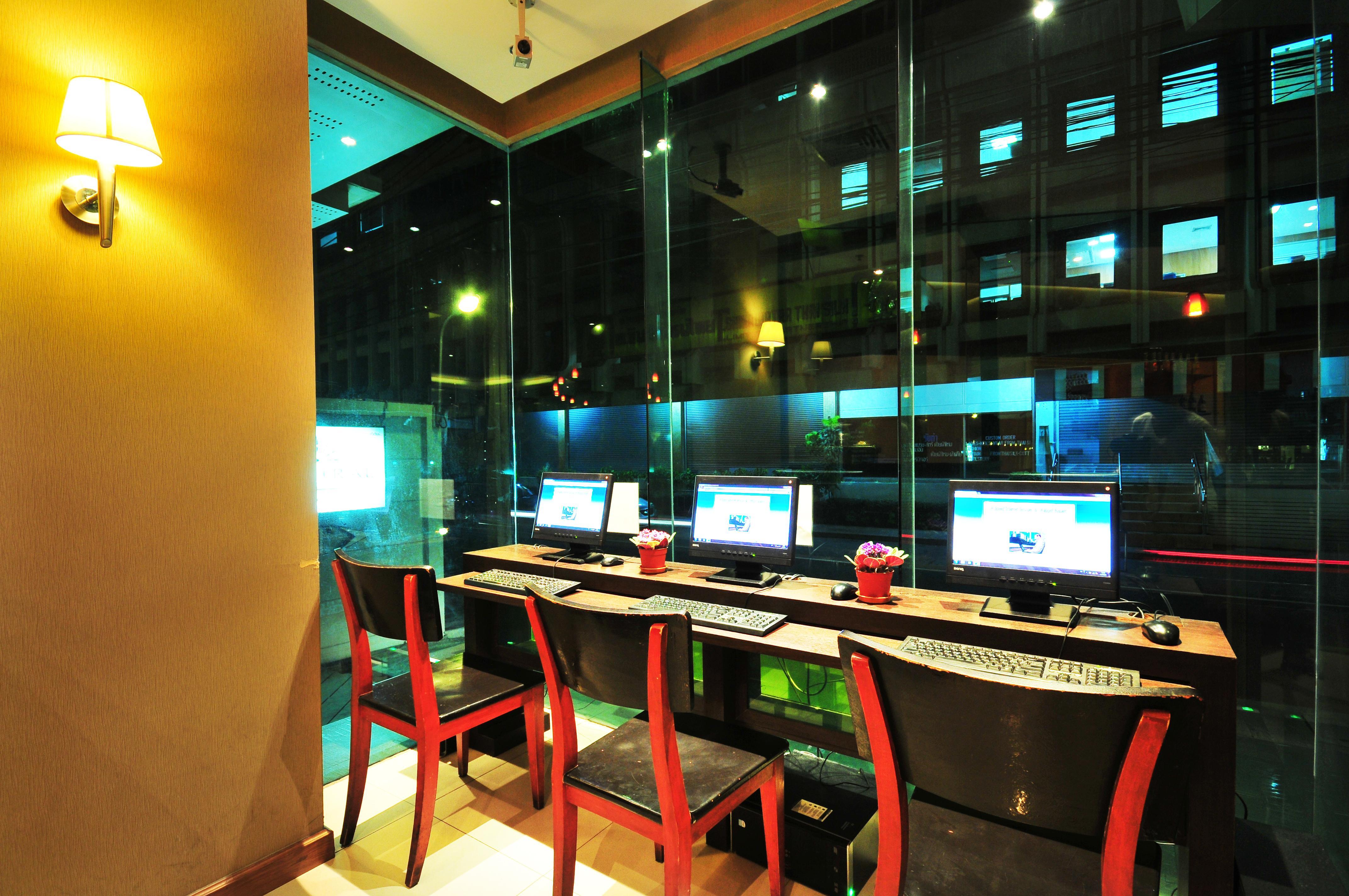 Admiral Premier Hotel Bangkok